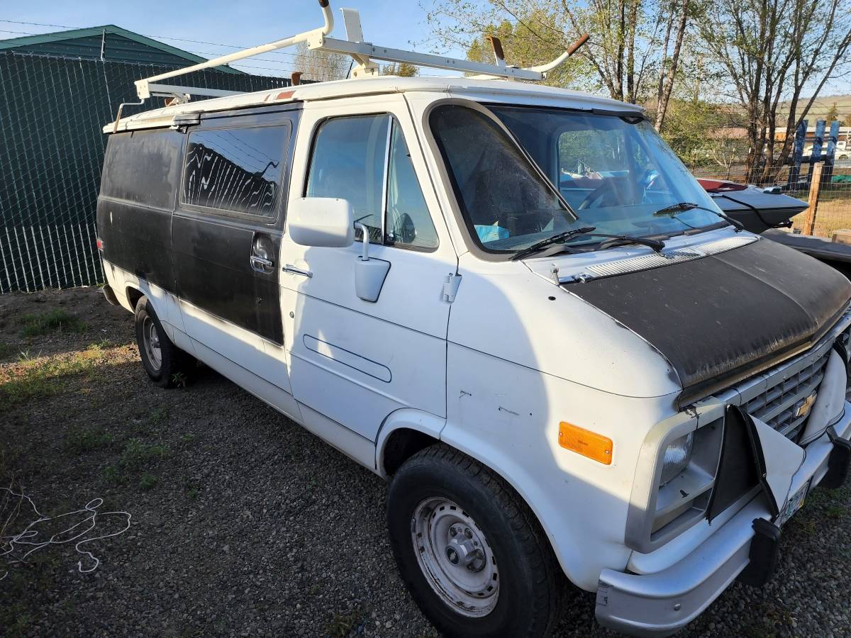 Chev-van-g10-1992