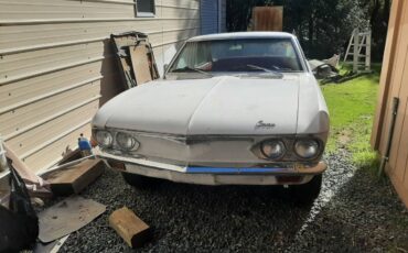 Chev.-corvair-1965-white