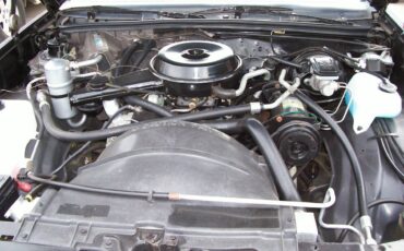 Chev.-malibu-classic-1980-black-1
