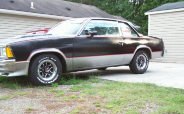 Chev.-malibu-classic-1980-black-2