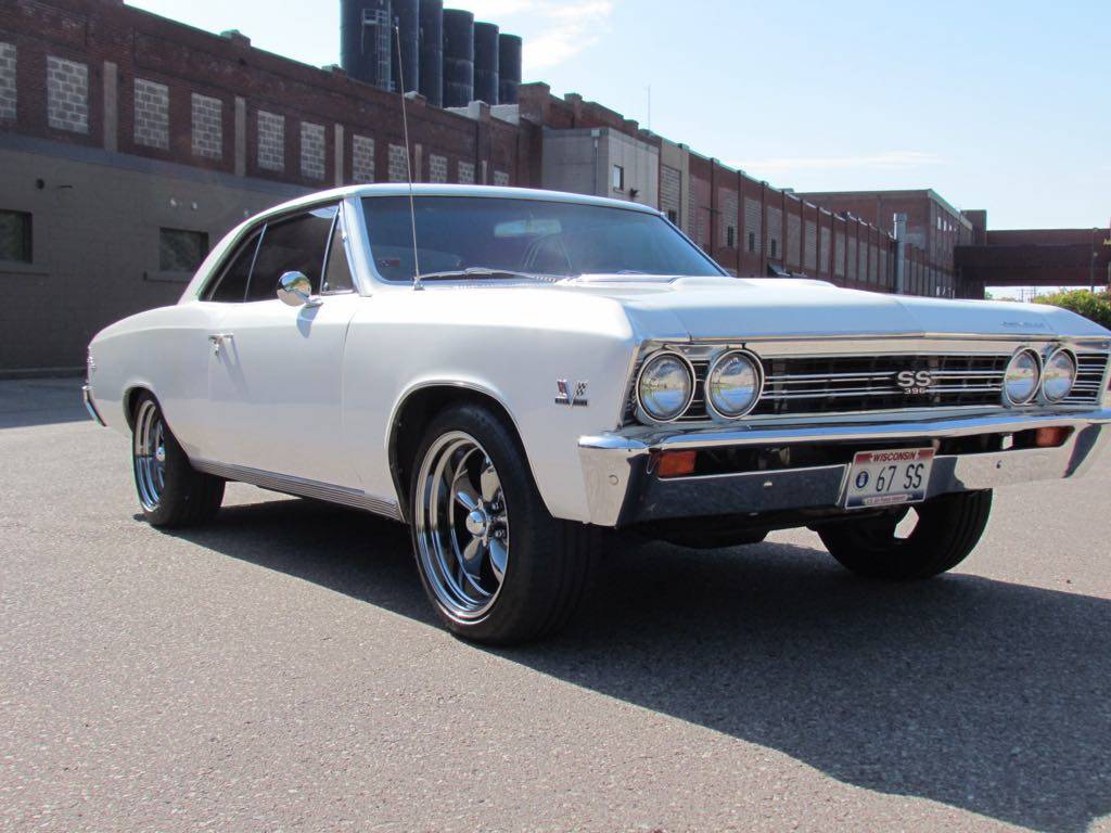 Chevelle-ss-1967-custom-10