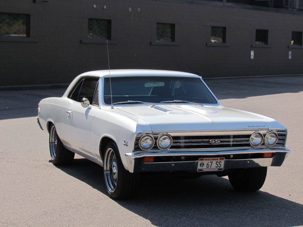 Chevelle-ss-1967-custom-11