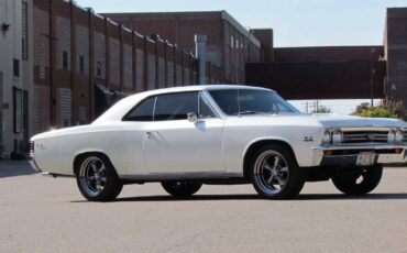 Chevelle-ss-1967-custom-12