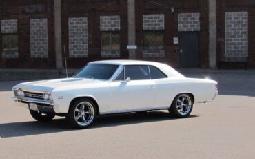 Chevelle-ss-1967-custom-13