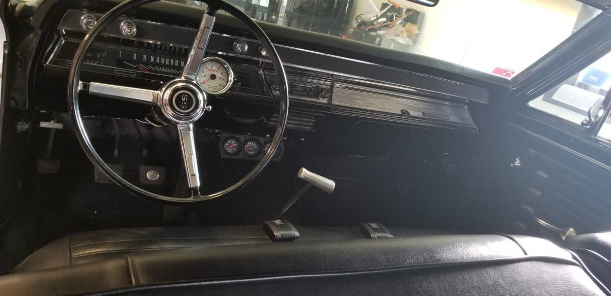 Chevelle-ss-1967-custom-15