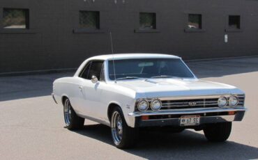 Chevelle-ss-1967-custom-21