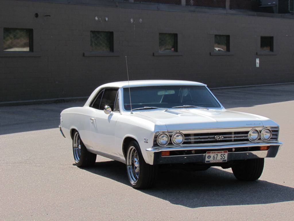 Chevelle-ss-1967-custom-21