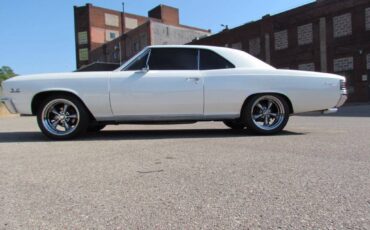 Chevelle-ss-1967-custom-8
