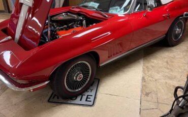 Chevorlet-corvette-1967-red-3
