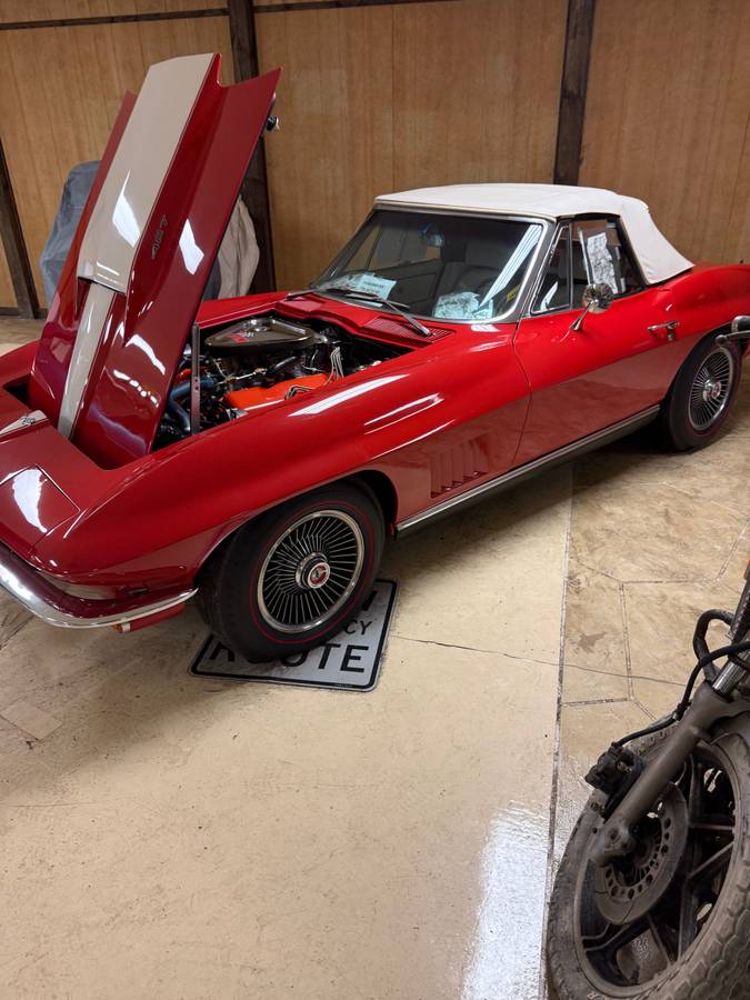 Chevorlet-corvette-1967-red-3