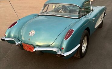 Chevroet-corvette-1959-blue-1