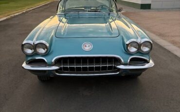 Chevroet-corvette-1959-blue-2