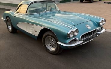 Chevroet-corvette-1959-blue