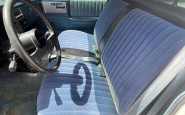 Chevroler-s-10-1991-white-5