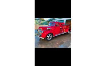 Chevrolet-1-ton-truck-1941-Red-Black-1