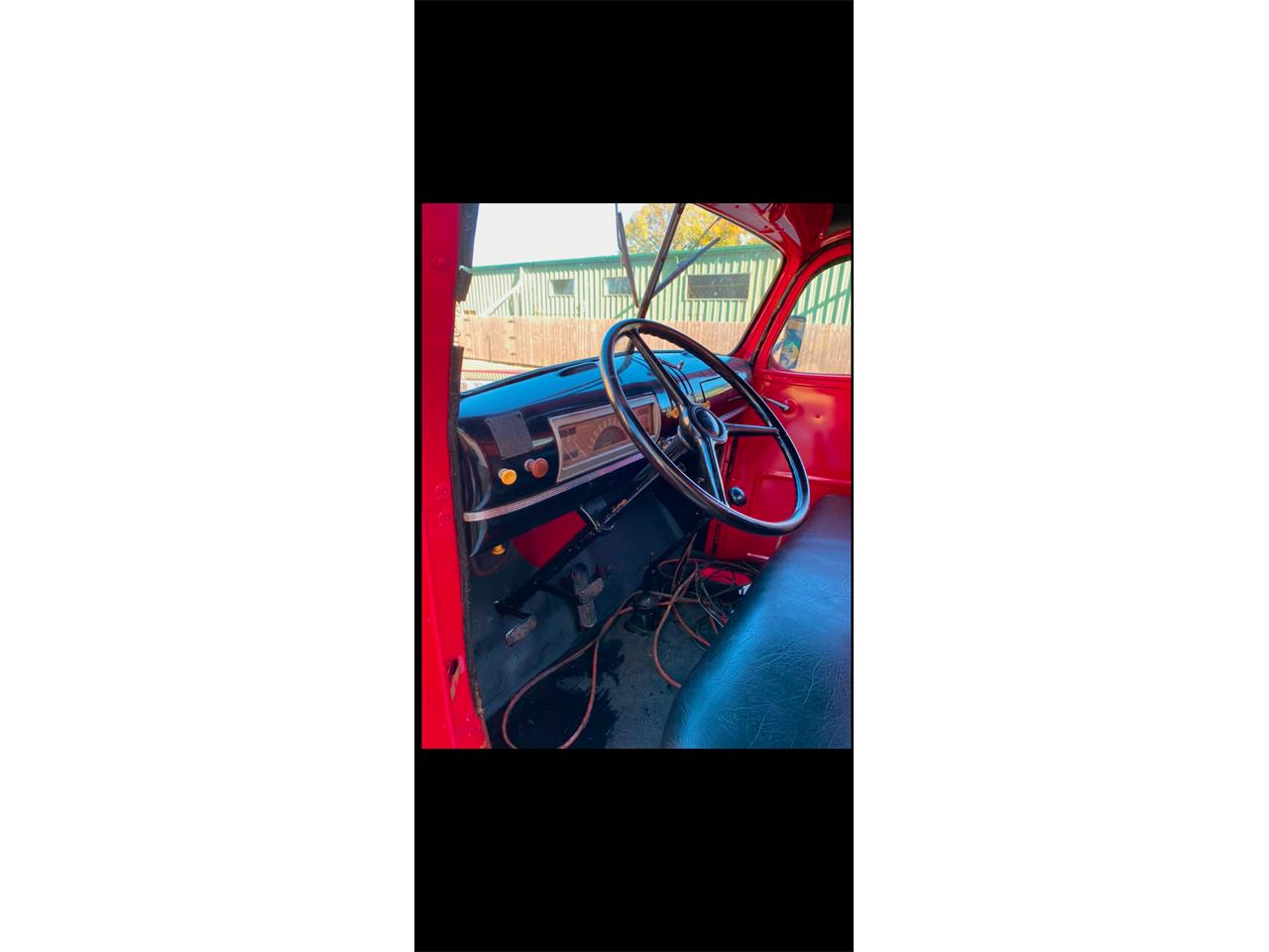 Chevrolet-1-ton-truck-1941-Red-Black-8