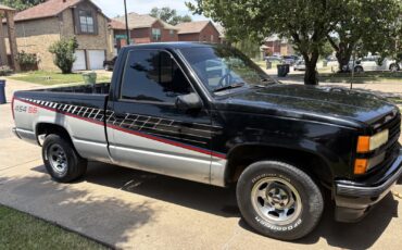 Chevrolet-12-Ton-Pickup-1990-Standard-Cab-Pickup-2