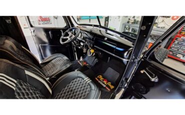 Chevrolet-12-ton-pickup-1945-Black-Black-7