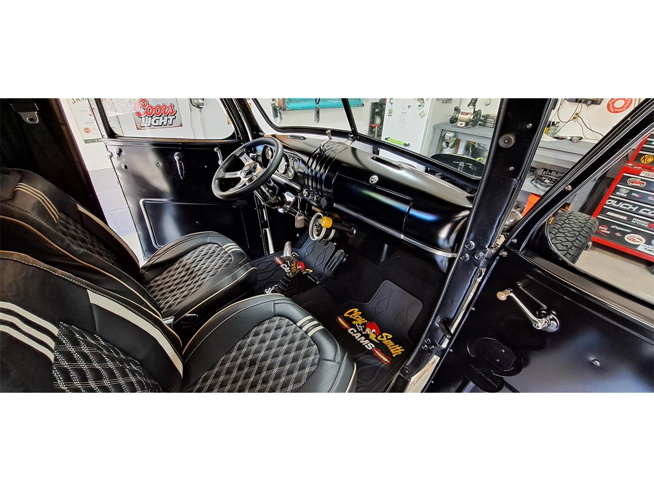 Chevrolet-12-ton-pickup-1945-Black-Black-7