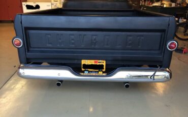 Chevrolet-12-ton-pickups-1957-black-6