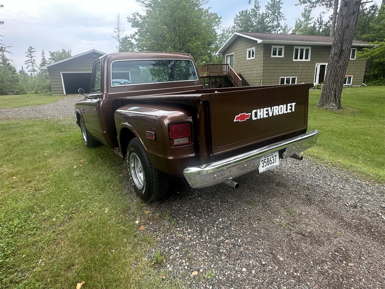 Chevrolet-12-ton-shortbox-1968-Metallic-Brown-Black-4