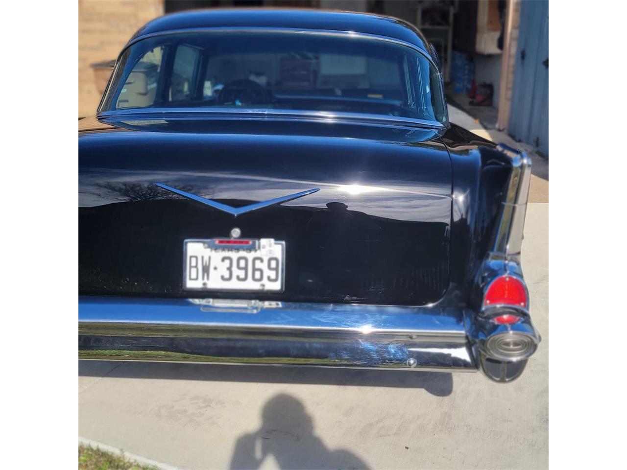 Chevrolet-150-1957-2-tone-randy-apple3-Black-amp-burgundy-20