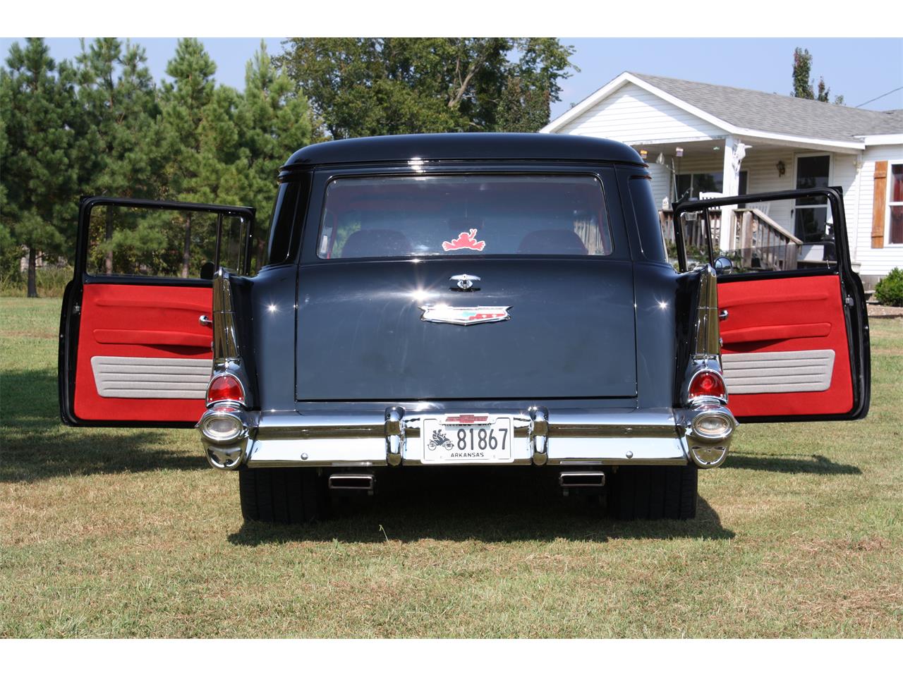 Chevrolet-150-1957-Black-Red-Gray-and-Black-11