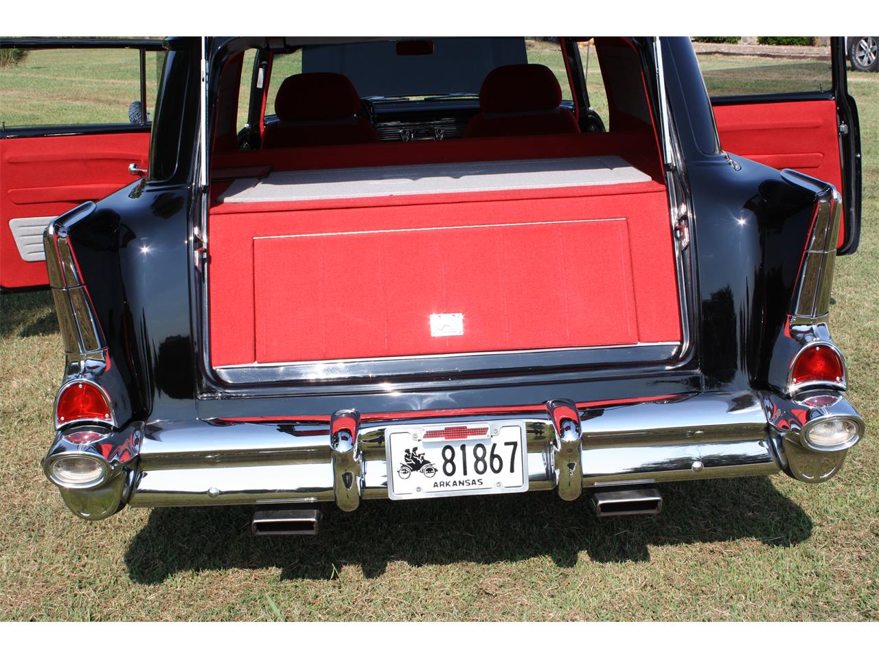 Chevrolet-150-1957-Black-Red-Gray-and-Black-12