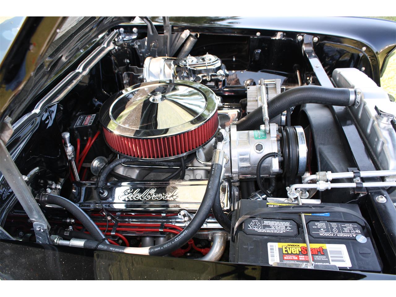 Chevrolet-150-1957-Black-Red-Gray-and-Black-23