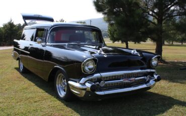 Chevrolet-150-1957-Black-Red-Gray-and-Black-24