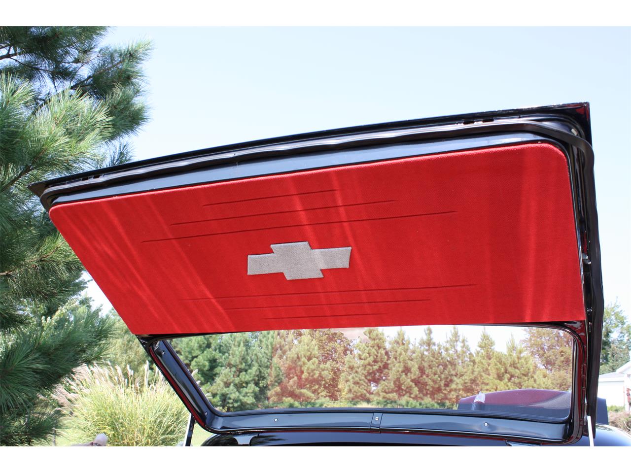 Chevrolet-150-1957-Black-Red-Gray-and-Black-7
