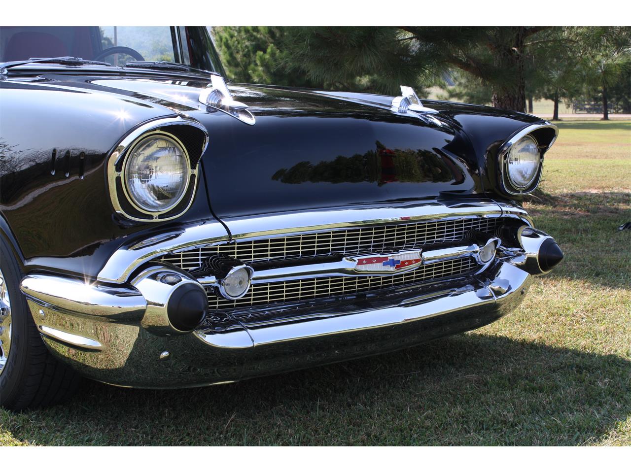 Chevrolet-150-1957-Black-Red-Gray-and-Black-8