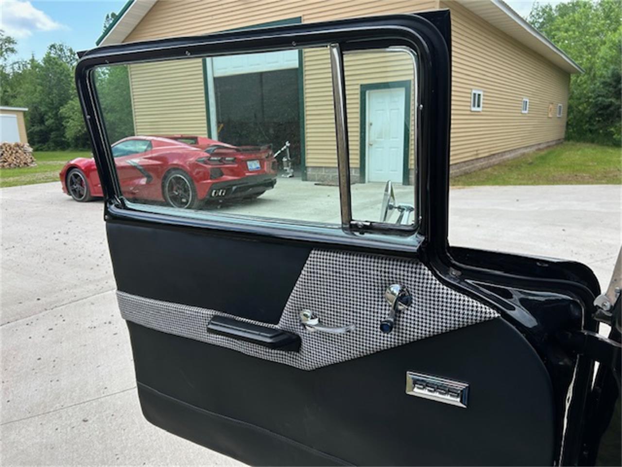 Chevrolet-150-1957-Black-Widow-Blackracing-tweed-10