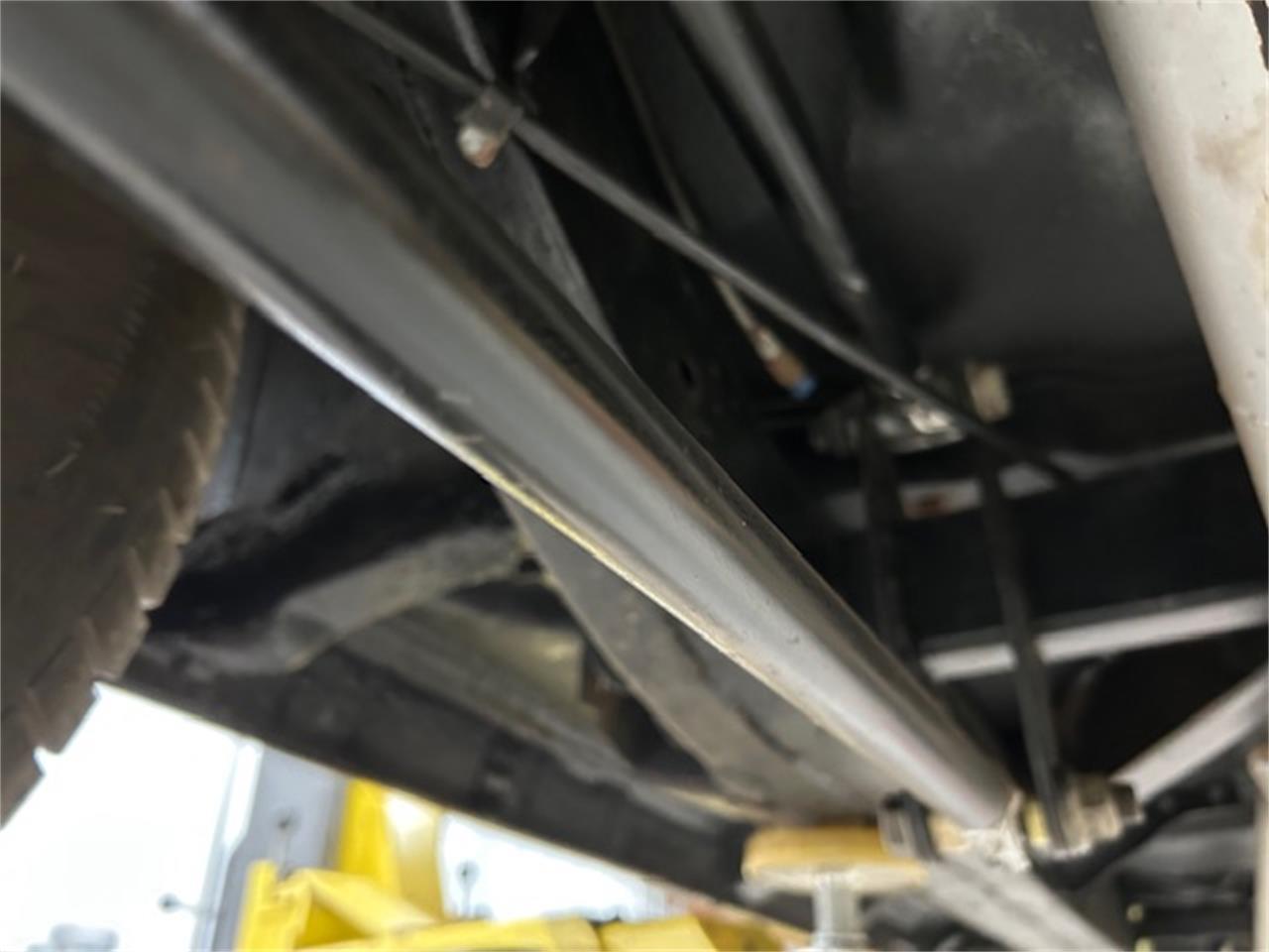 Chevrolet-150-1957-Black-Widow-Blackracing-tweed-13