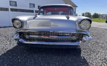Chevrolet-150-1957-Silver-Red-1