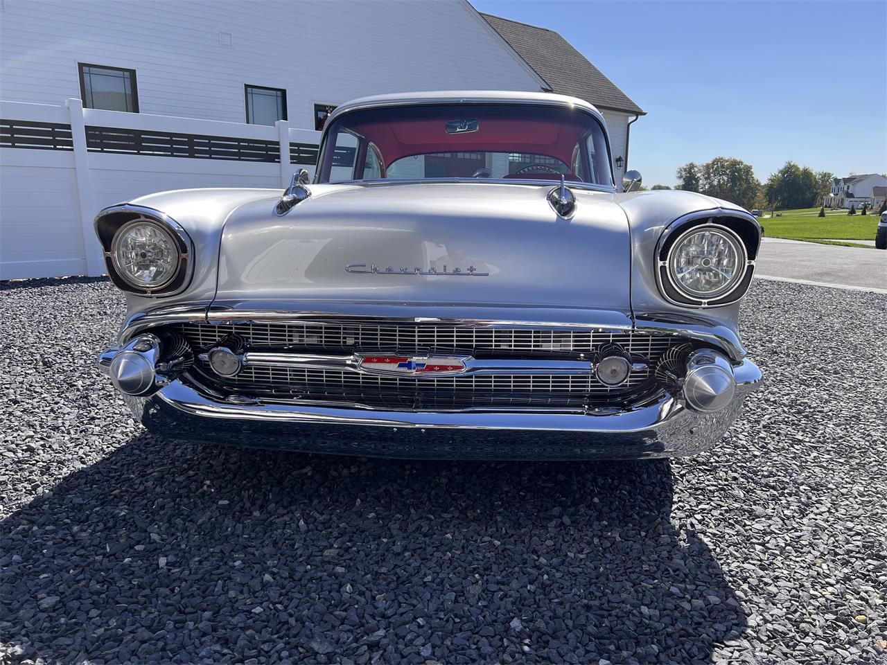 Chevrolet-150-1957-Silver-Red-1