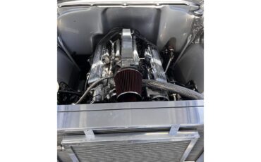 Chevrolet-150-1957-Silver-Red-13