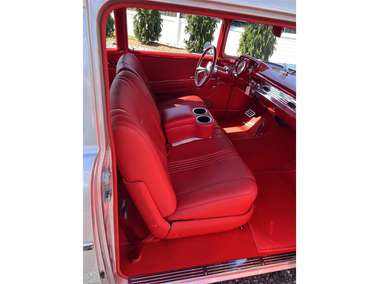 Chevrolet-150-1957-Silver-Red-9