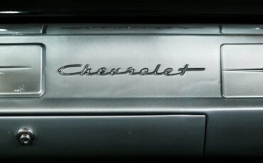 Chevrolet-150-1957-Tropical-Turquoise-Gray-And-Black-26