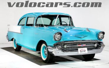 Chevrolet-150-1957-Tropical-Turquoise-Gray-And-Black-3