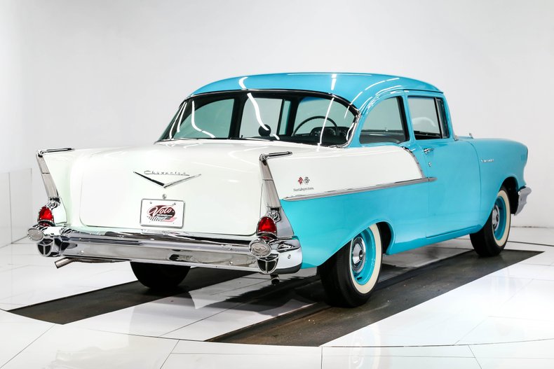 Chevrolet-150-1957-Tropical-Turquoise-Gray-And-Black-35