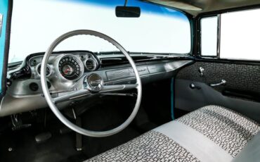 Chevrolet-150-1957-Tropical-Turquoise-Gray-And-Black
