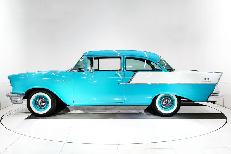 Chevrolet-150-1957-Tropical-Turquoise-Gray-And-Black-8