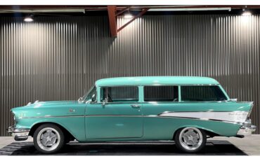 Chevrolet-150-1957-Two-Tone-Green-Two-Tone-Green