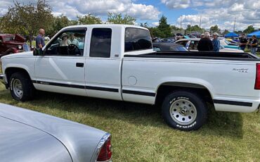 Chevrolet-1500-1993-white-4