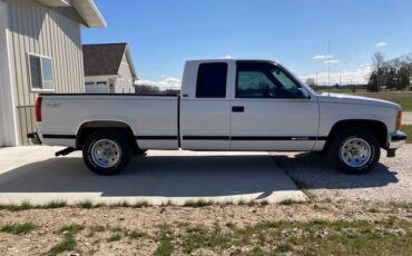 Chevrolet-1500-1993-white-5