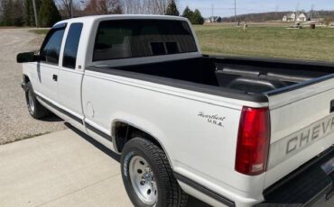 Chevrolet-1500-1993-white-7
