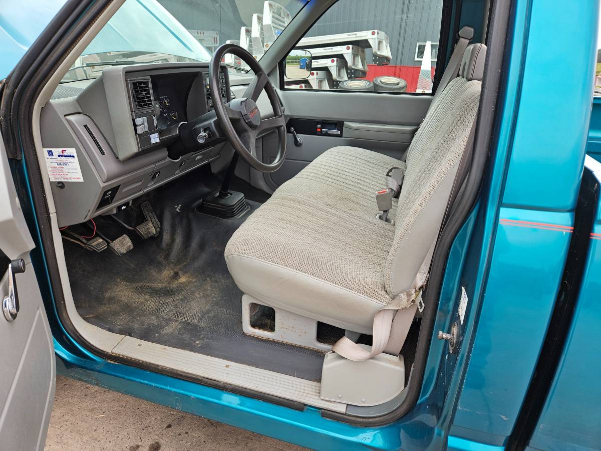 Chevrolet-1500-1994-green-7