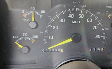 Chevrolet-1500-1994-green-8
