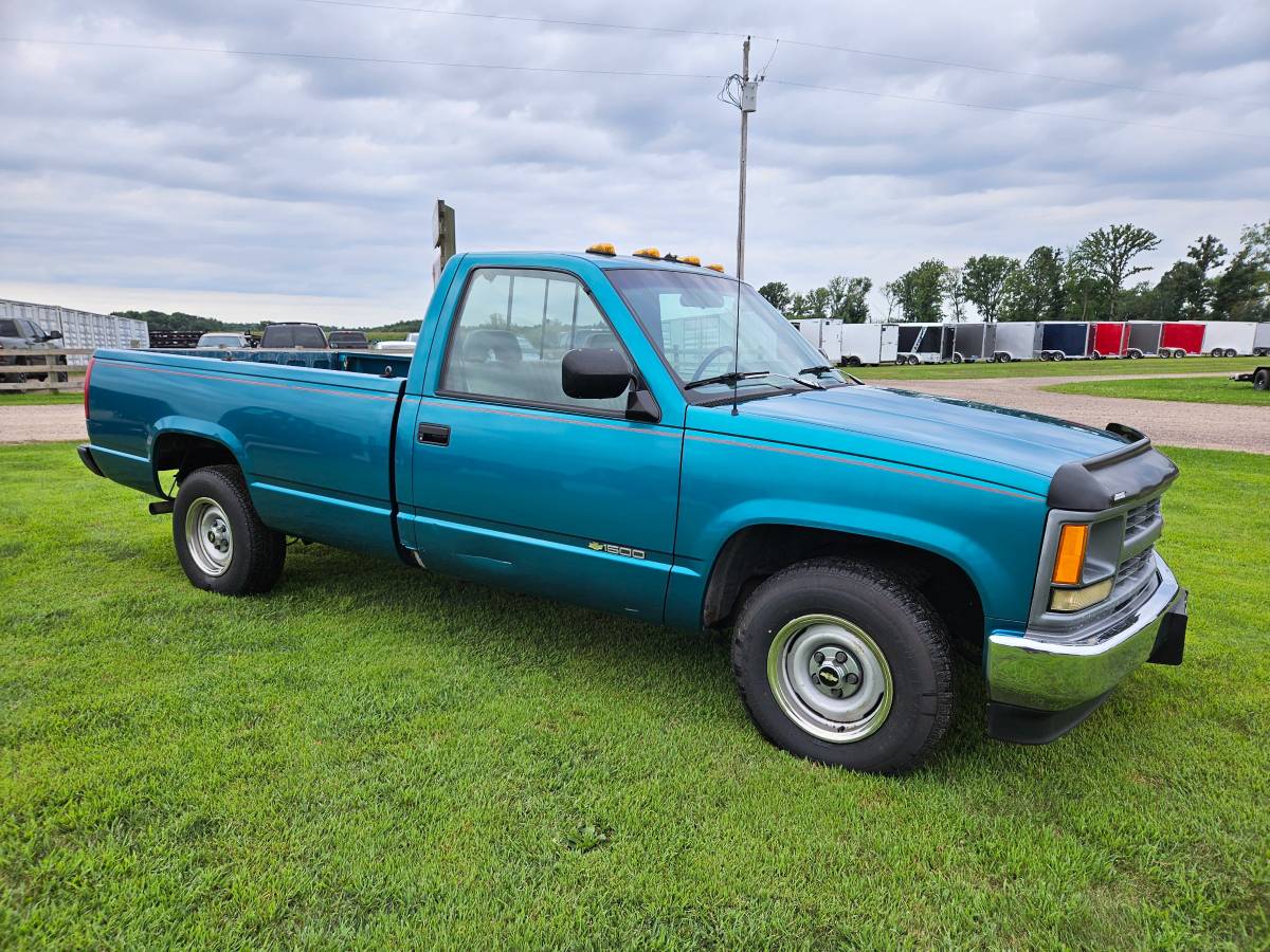 Chevrolet-1500-1994-green